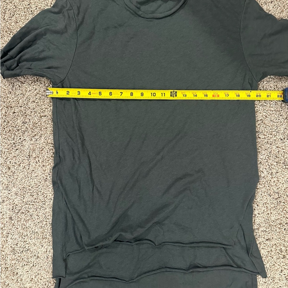 Longer Length Olive Green T-Shirt Size Men’s Medium - Picture 5 of 5